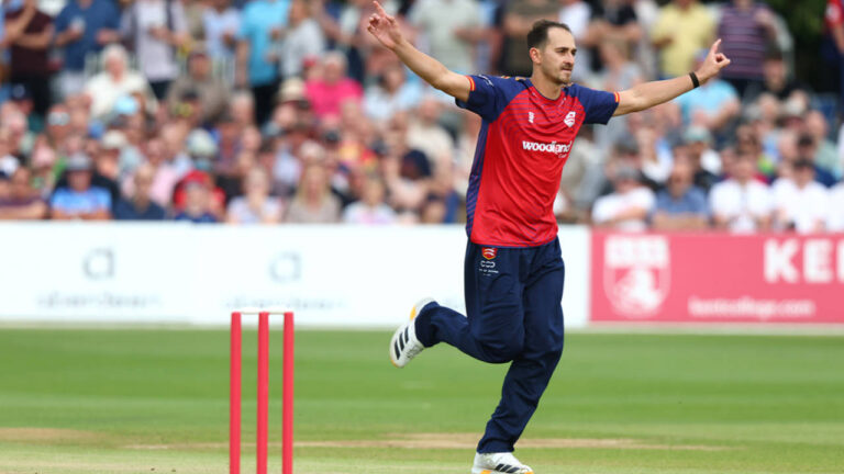 Charlie Allison steers Eagles past high-flying Falcons in thrilling Blast win
